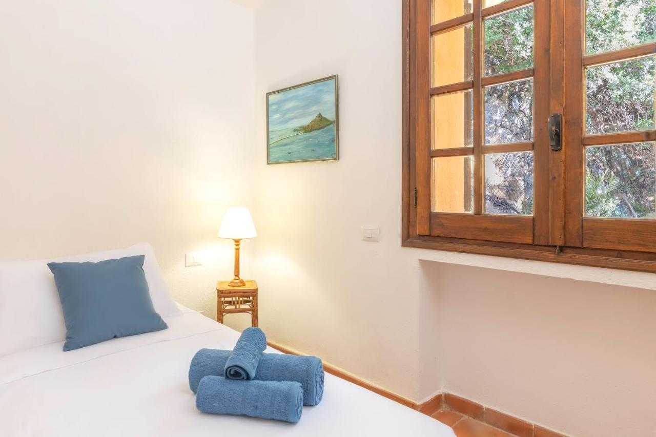 Villa Corallo - Free Wifi - 1Km From The Beach Вилласимиус Экстерьер фото